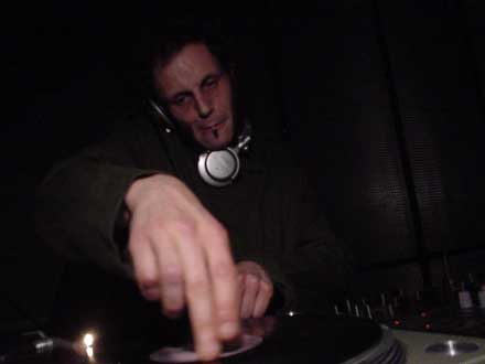 DJhon - Panik