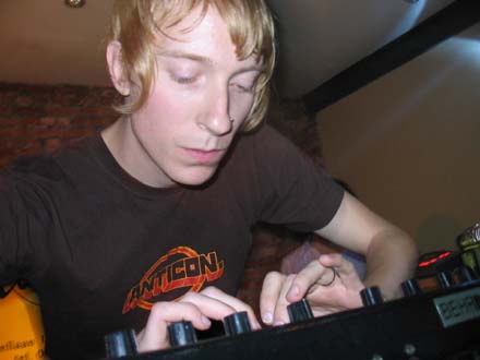 Andreas Tilliander live