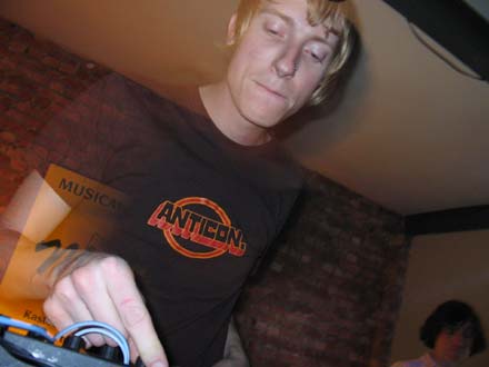 Andreas Tilliander live